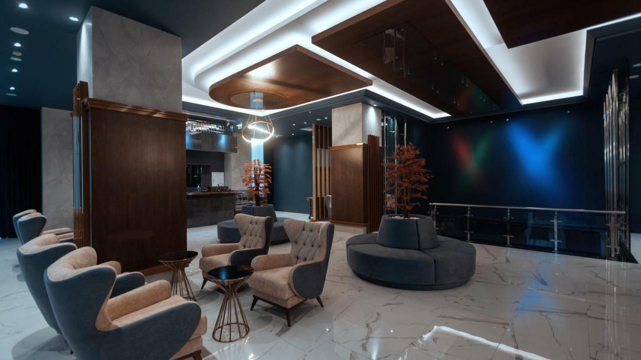 Midtown Hotel Baku Exterior foto