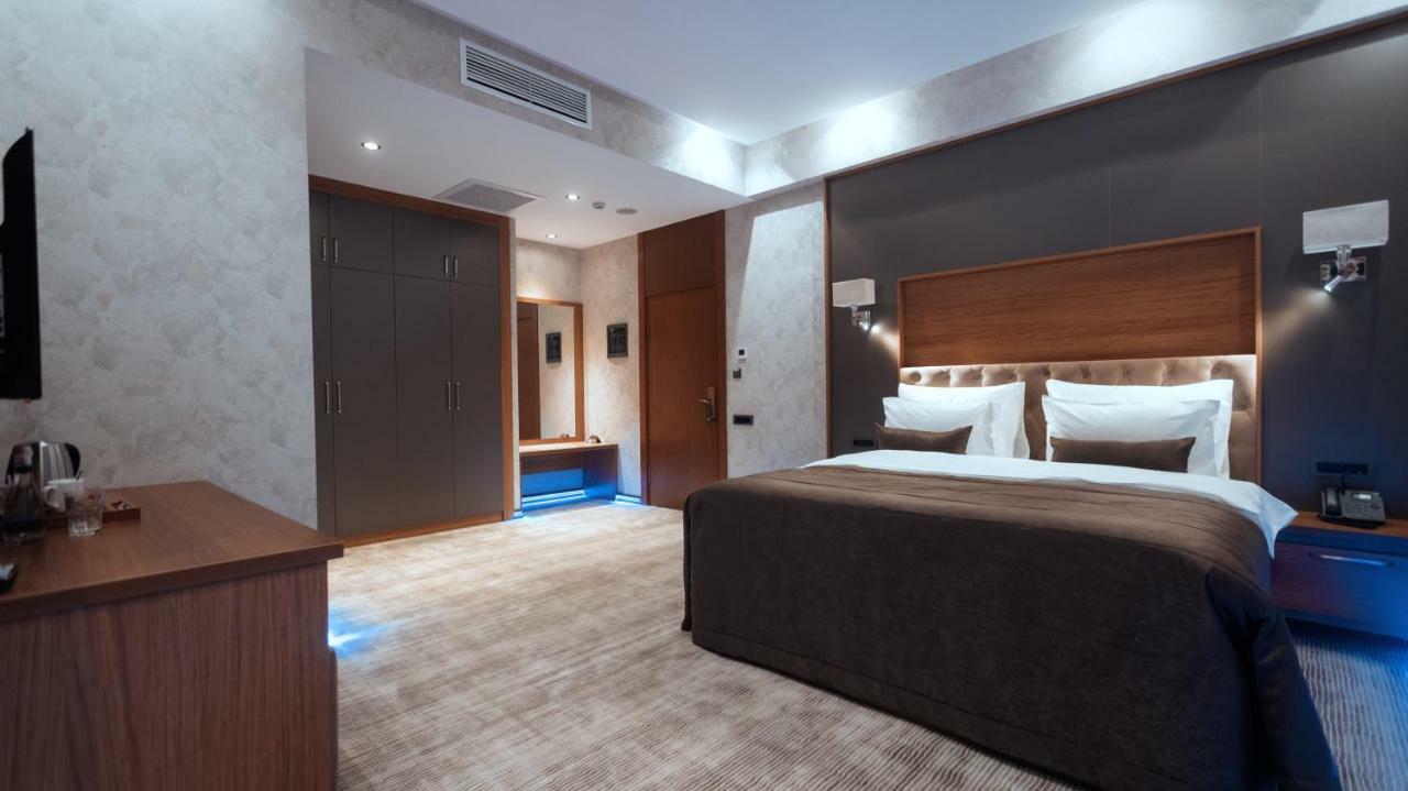Midtown Hotel Baku Exterior foto